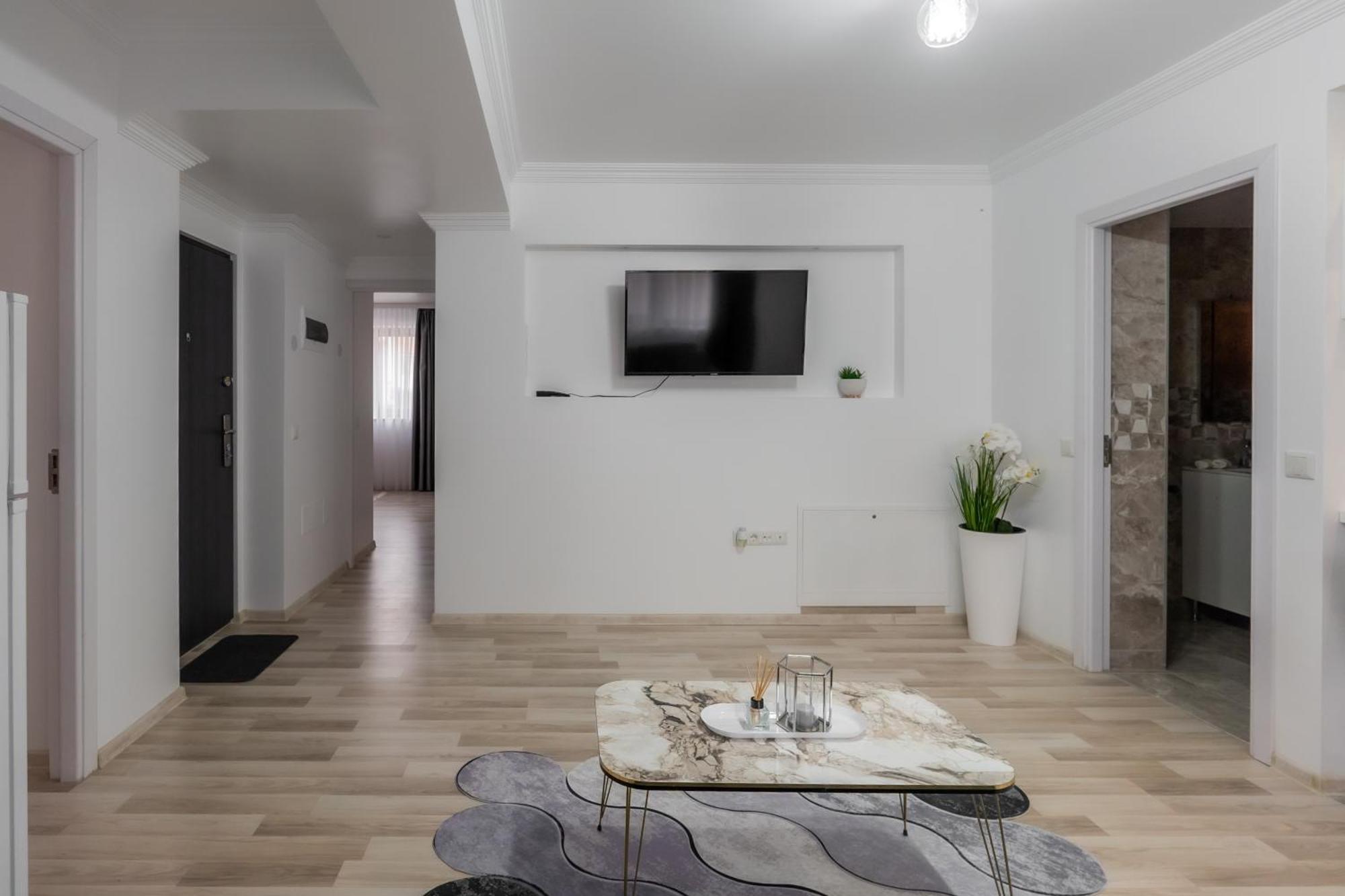 All Stars Aparments Satu Mare Exterior photo