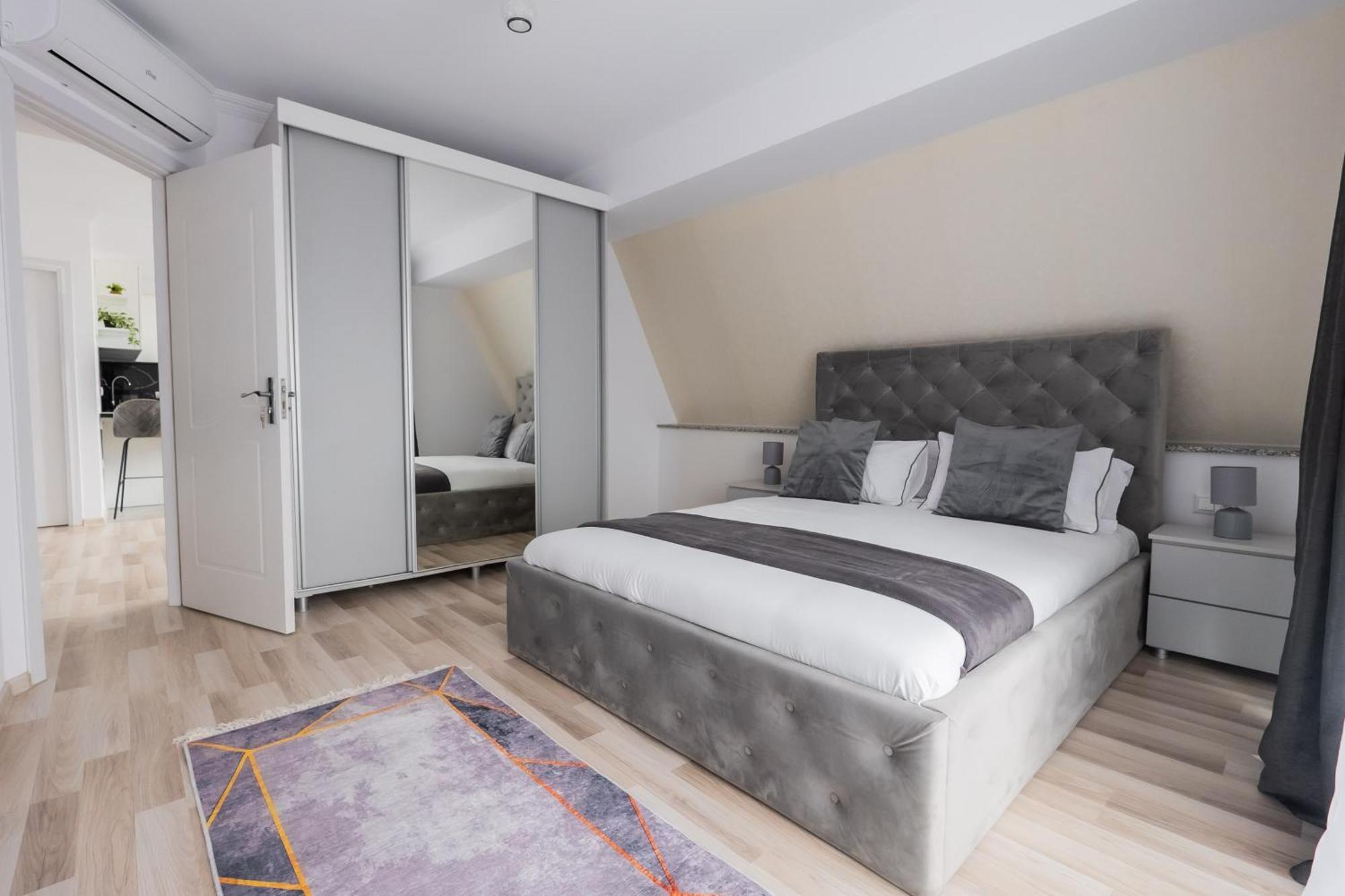 All Stars Aparments Satu Mare Exterior photo